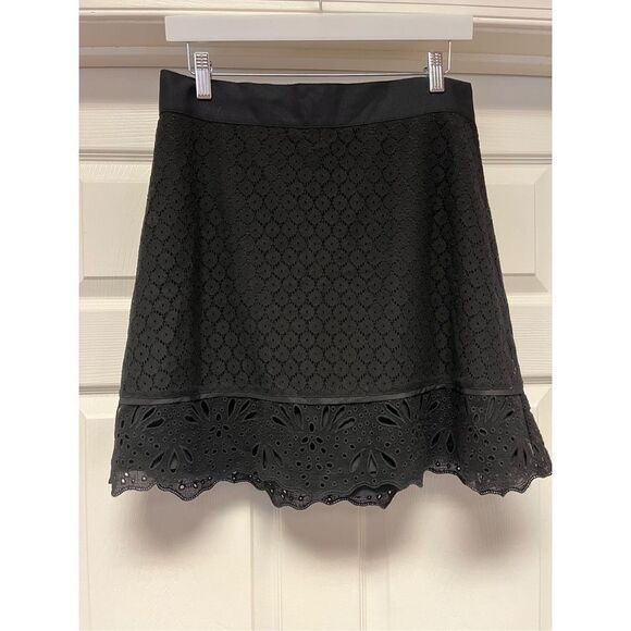 Loft Black Eyelet & Cut Out Lace Skirt sz 6 EUC - Picture 1 of 6